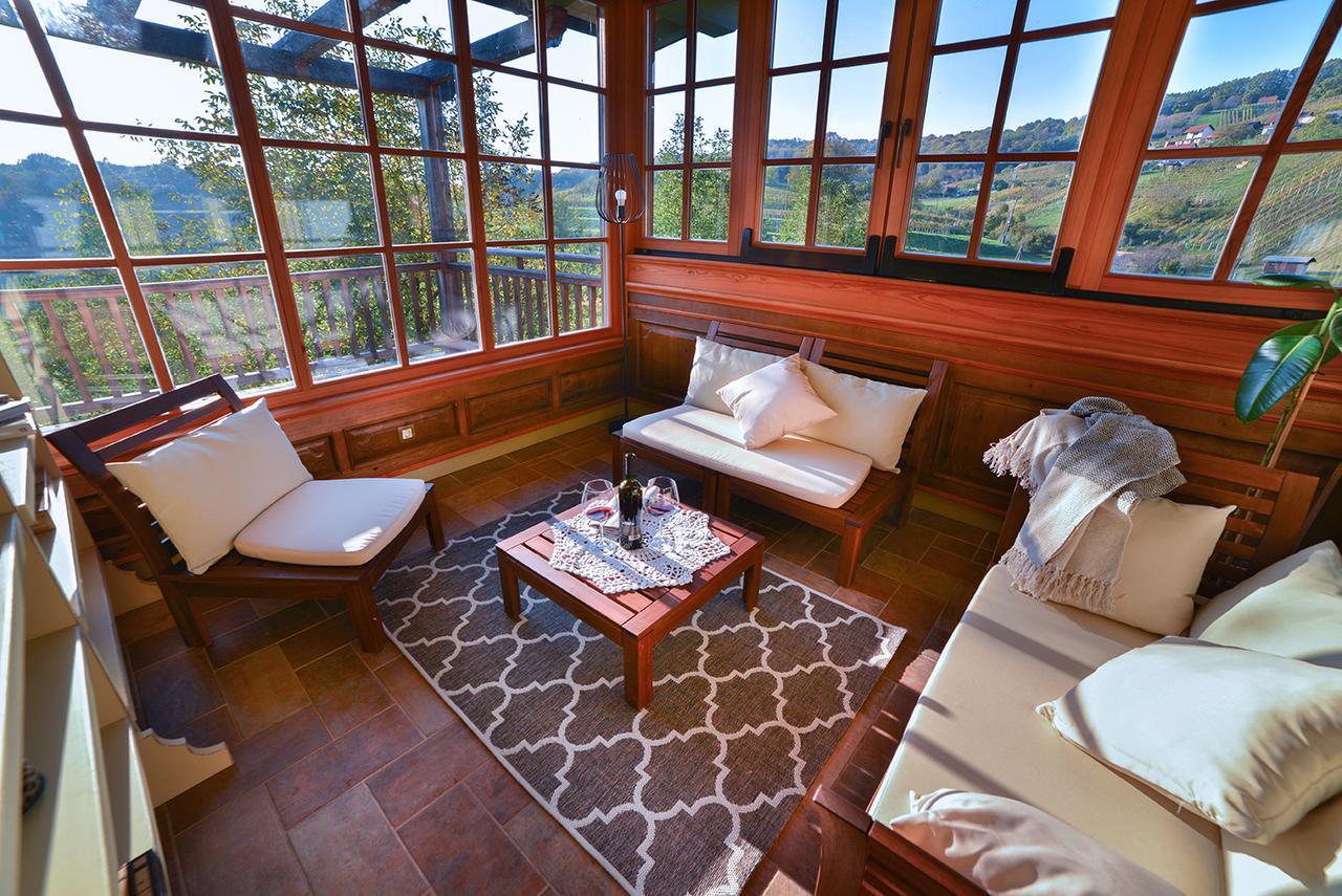 Villa Les With Hot Tub & Sauna Brežice Exteriér fotografie
